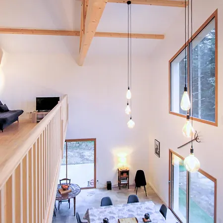 3 Bedroom In Chambon-sur-lignon